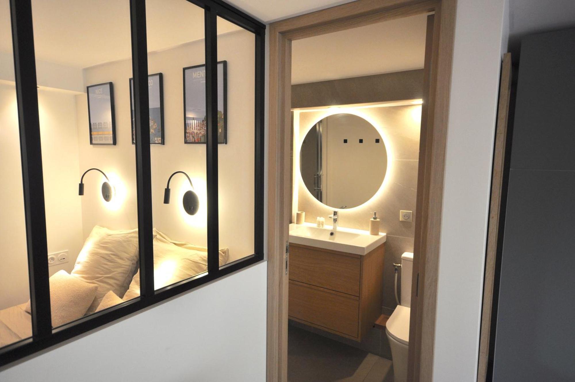 Monaco # Menton - 4 Persons - Hypercenter - Private Parking - Full Renovated - Clim - Fast Wifi - Beach And Sun 외부 사진